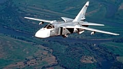 Szu-24-es bombázó valahol Oroszország felett 2007. augusztus 6-án - képünk ilusztráció