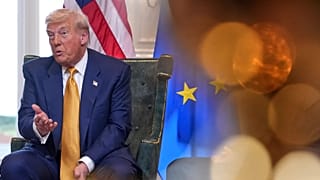 Donald Trump fala durante o seu encontro com Ursula von der Leyen no campo de golfe Trump Turnberry, em Turnberry, Escócia, no domingo, 27 de julho de 2025. 