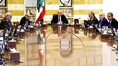  الصورة التي نشرها المكتب الصحفي لرئاسة الجمهورية اللبنانية، يترأس الرئيس اللبناني جوزيف عون اجتماعًا لمجلس الوزراء في بعبدا، شرق بيروت، لبنان، الثلاثاء 5 أغسطس/آب 2025.