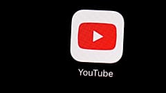 Αυτή η φωτογραφία της 20ης Μαρτίου 2018 δείχνει την εφαρμογή YouTube σε ένα iPad στη Βαλτιμόρη