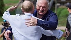 Belarus Devlet Başkanı Aleksandr Lukaşenko, Rusya Devlet Başkanı Vladimir Putin ile birlikte Karelya'da, 1 Ağustos 2025