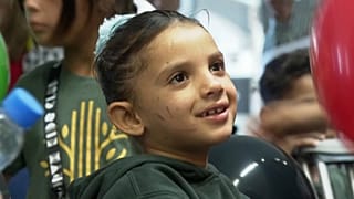 SCREENSHOT - Injured Palestinian children arrive in San Francisco for treatment through humanitarian effort