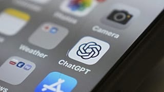 تطبيق ChatGPT تظهر على شاشة هاتف ذكي