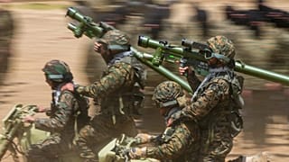 Hizbullah'ın militanları Lübnan'ın güneyinde, 21 Mayıs 2023