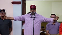 El presidente de Venezuela, Nicolás Maduro, se dirige a sus partidarios durante un acto por el aniversario de su cuestionada reelección, en Caracas, Venezuela, lunes 28 de julio de 2025.