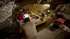 Imagen de escavación en Atapuerca (2025)