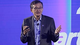 Intel CEO'su Lip-Bu Tan, Tayvan'ın Taipei kentinde düzenlenen Computex 2025 fuarı sırasında bir konuşma yapıyor. 19 Mayıs 2025.