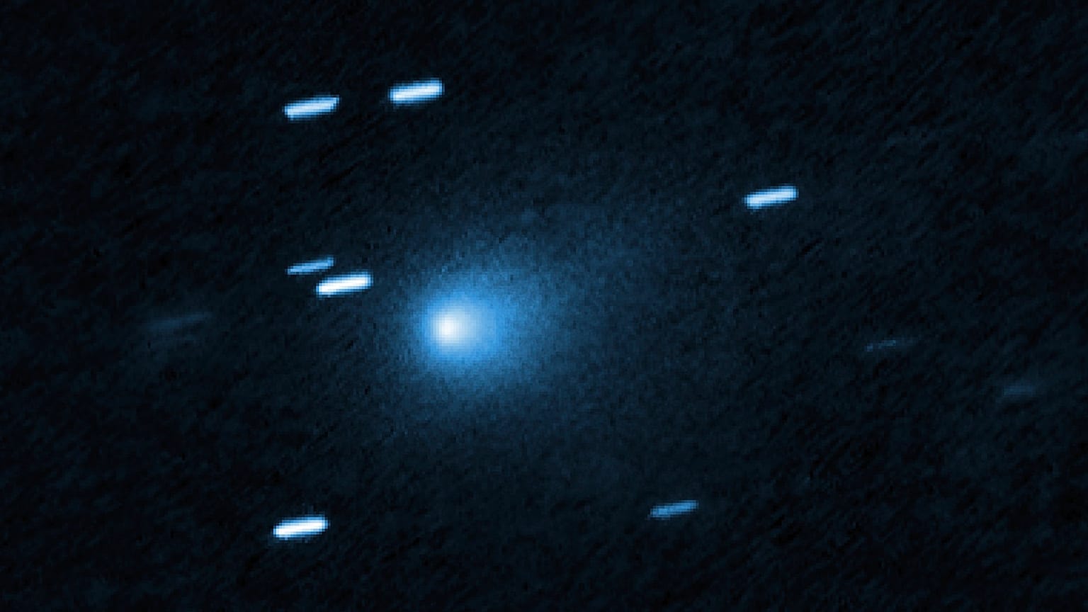 Esta imagen facilitada por la NASA/Agencia Espacial Europea muestra una imagen captada por el Hubble del cometa interestelar 3I/ATLAS el 21 de julio de 2025.