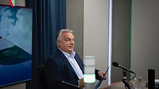 Ο Viktor Orbán σε ζωντανή εκπομπή στο δημόσιο ραδιόφωνο στις 8 Αυγούστου 2025