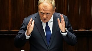 Премьер-министр Дональд Туск выступает в польском парламенте в среду, 11 июня 2025 года.