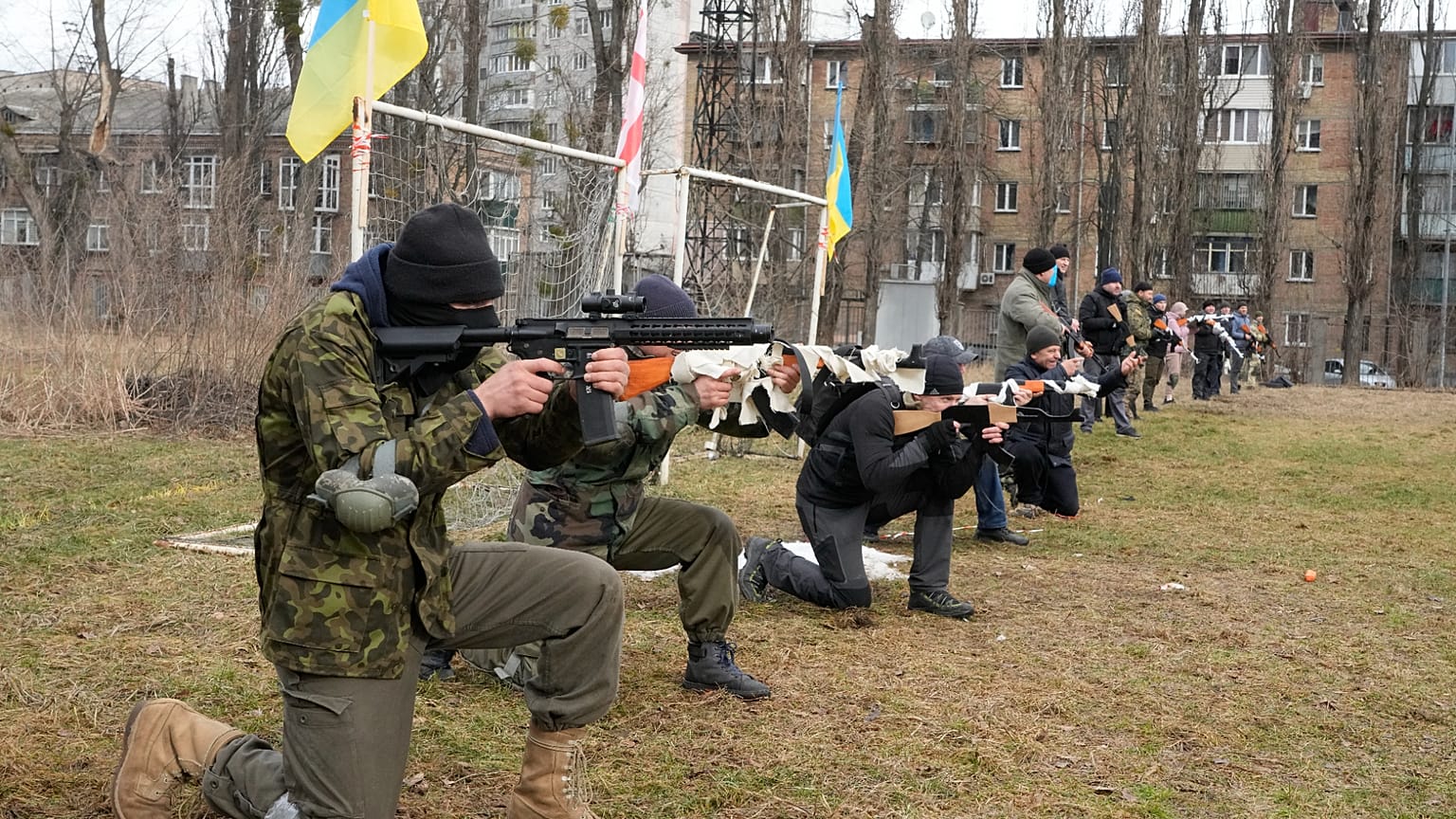 Ukrán újoncok lőgyakorlaton