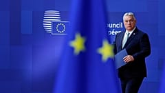 Ungarns Ministerpräsident Viktor Orban trifft am Donnerstag, den 26. Juni 2025, zu einem EU-Gipfel im Gebäude des Europäischen Rates in Brüssel ein. (AP Photo/Omar Havanna)