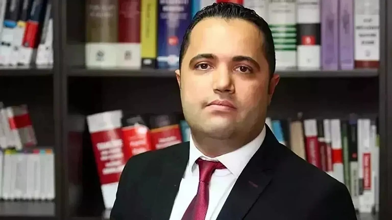 Avukat Rezan Epözdemir