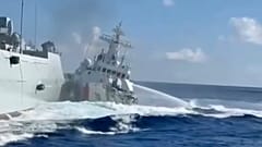 Filipin makamlarının sağladığı bu görselde iki geminin çarpışma anı görülüyor, 11 Ağustos 2025