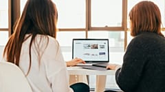Les experts affirment que les voyagistes utilisent les données personnelles des consommateurs pour adapter les prix à chaque client.