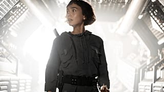 'Yaratık: Dünya' şimdi Disney Plus'ta yayınlanıyor. 