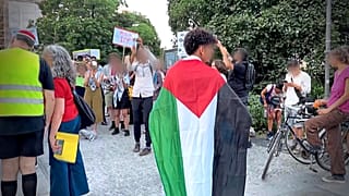 Nachdem ein anti-israelischer Protest stattfand, wurde die Eröffnung des israelischen Restaurants „Gila and Nancy“ in Berlin erneut abgesagt