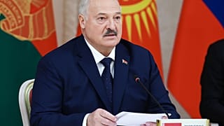 Prezydent Białorusi Aleksander Łukaszenko uczestniczy w posiedzeniu Najwyższej Rady Gospodarczej Eurazji w piątek, 27 czerwca 2025 r.