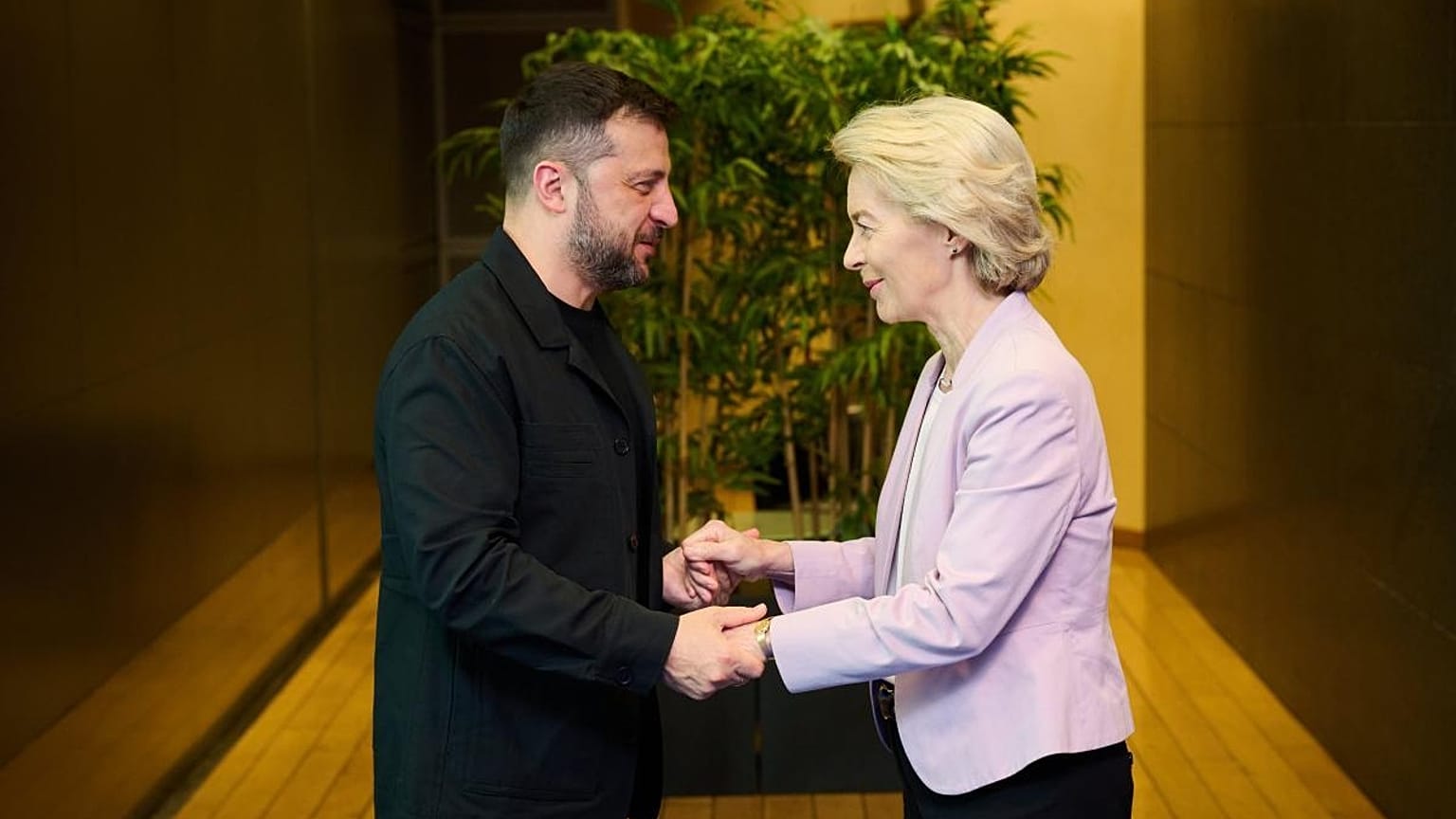 Βολοντιμίρ Ζελένσκι και Ούρσουλα φον ντερ Λάιεν