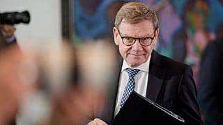 DATEI: Der deutsche Außenminister Johann Wadephul trifft zur Kabinettssitzung im Kanzleramt in Berlin ein, 16. Juli 2025.