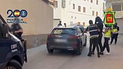 Un momento durante la detención de uno de los terroristas en la localidad lleidetana de Vallfogona de Balaguer, el 18 de agosto de 2025.