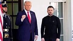 DOSYA: ABD Başkanı Donald Trump, Ukrayna Devlet Başkanı Volodymyr Zelenskyy'yi Washington'daki Beyaz Saray'da ağırlıyor, 28 Şubat 2025. 