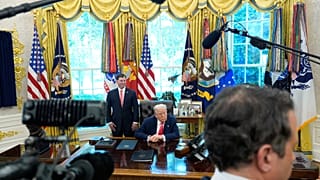 Polska wielką nieobecną podczas spotkania prezydenta Wołodymyra Zełenskiego i europejskiej delegacji z prezydentem Donaldem Trumpem w Białym Domu.