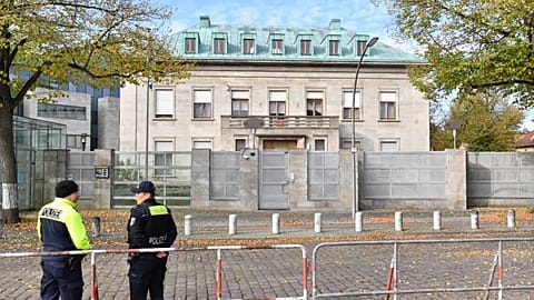 Police officers stand by the Israeli embassy in Berlin, 20 October, 2024