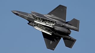 A US F35 fighter jet performs during the opening day of the Dubai Air Show, United Arab Emirates, Monday, Nov. 13, 2023