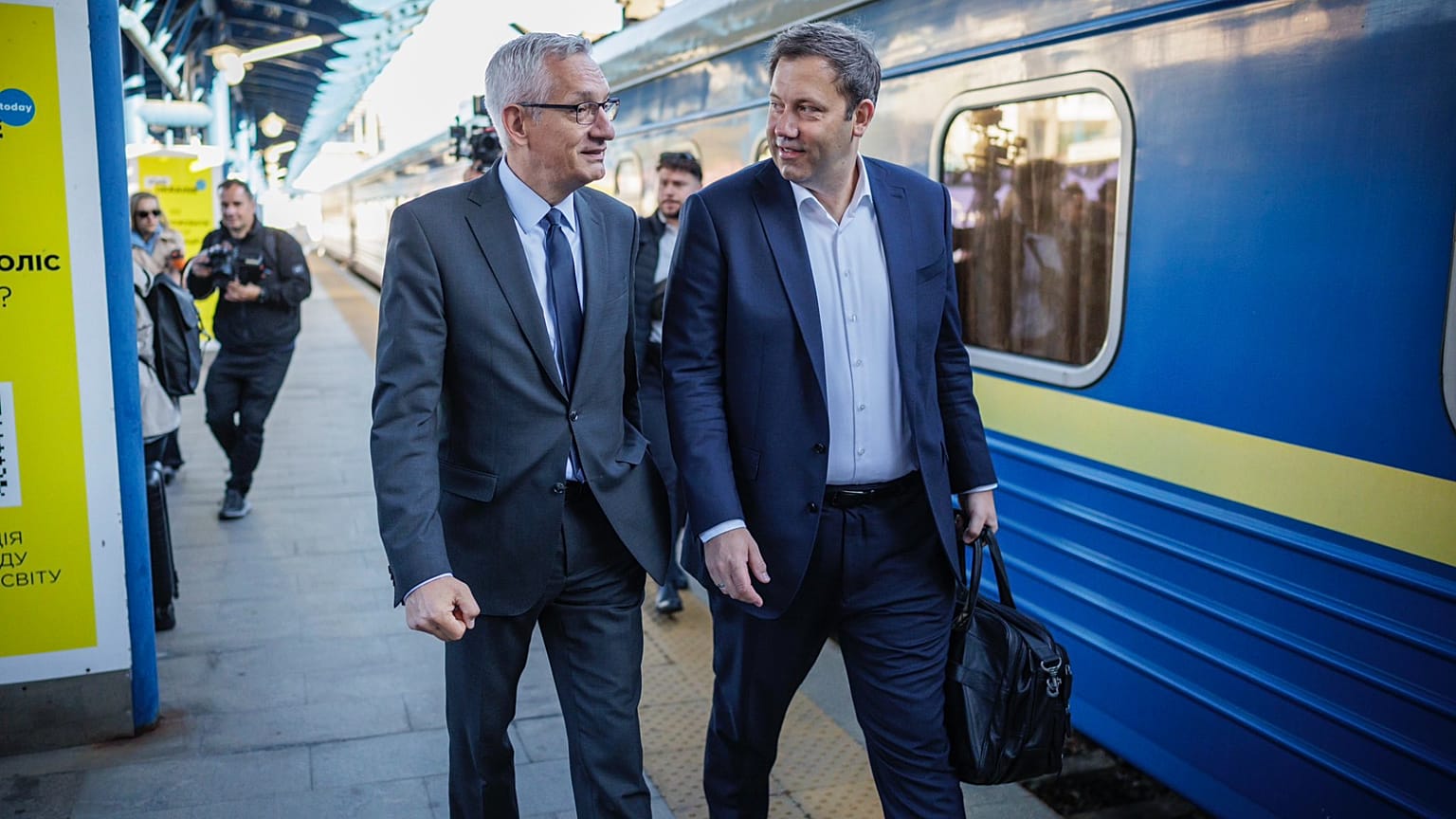 O Ministro das Finanças e Vice-Chanceler Lars Klingbeil (SPD) em Kiev. (Domínio público: Ministério Federal das Finanças, X)