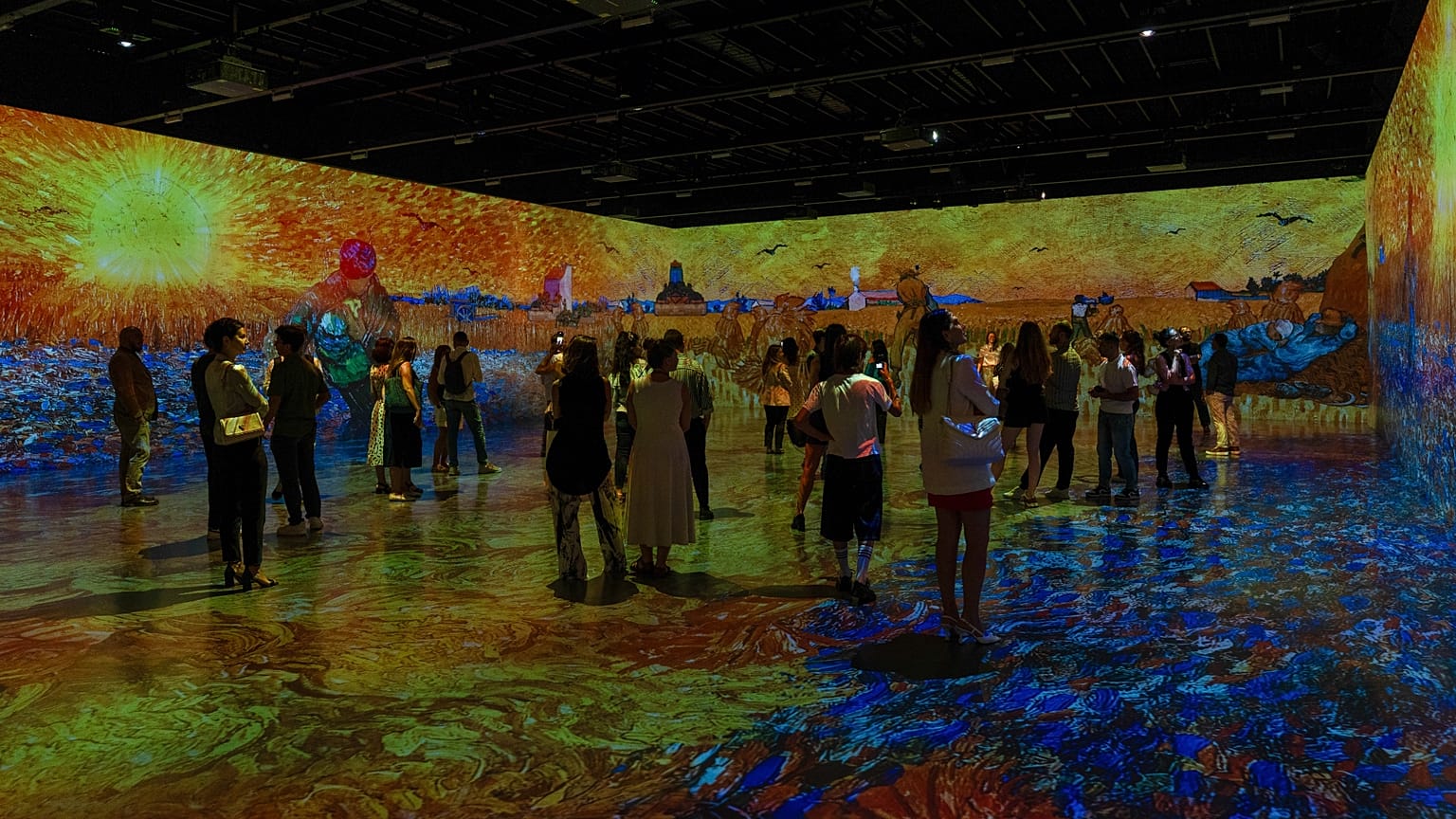 "Van Gogh Işığın İzinde"