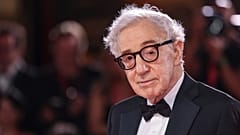 Woody Allen réagit à la condamnation de sa participation au festival du film russe, qualifiée de "honte" par le ministre ukrainien des Affaires étrangères
