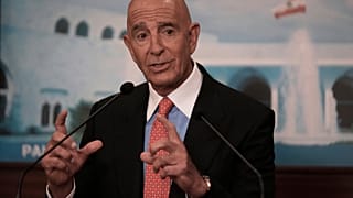 ABD Ankara Büyükelçisi ve Suriye Özel Temsilcisi Tom Barrack, Beyrut'ta açıklamalarda bulunurken, 26 Ağustos 2025