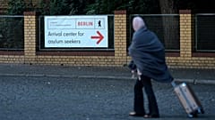 Geflüchtete in Deutschland fühlen sich immer weniger willkommen. Auch die Sorge vor Fremdenhass steigt.