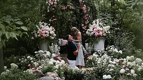 Il fidanzamento di Taylor Swift e Travis Kelce: Reazioni, compreso lo strano commento di Donald Trump