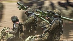 Archív fotó: Hezbollah-terroristák egy dél-libanoni kiképzésen