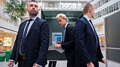 Geert Wilders bei der Stimmabgabe in Den Haag für die Parlamentswahlen im Jahr 2023.