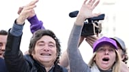 Javier Milei, junto a su hermana, en el citado acto electoral.