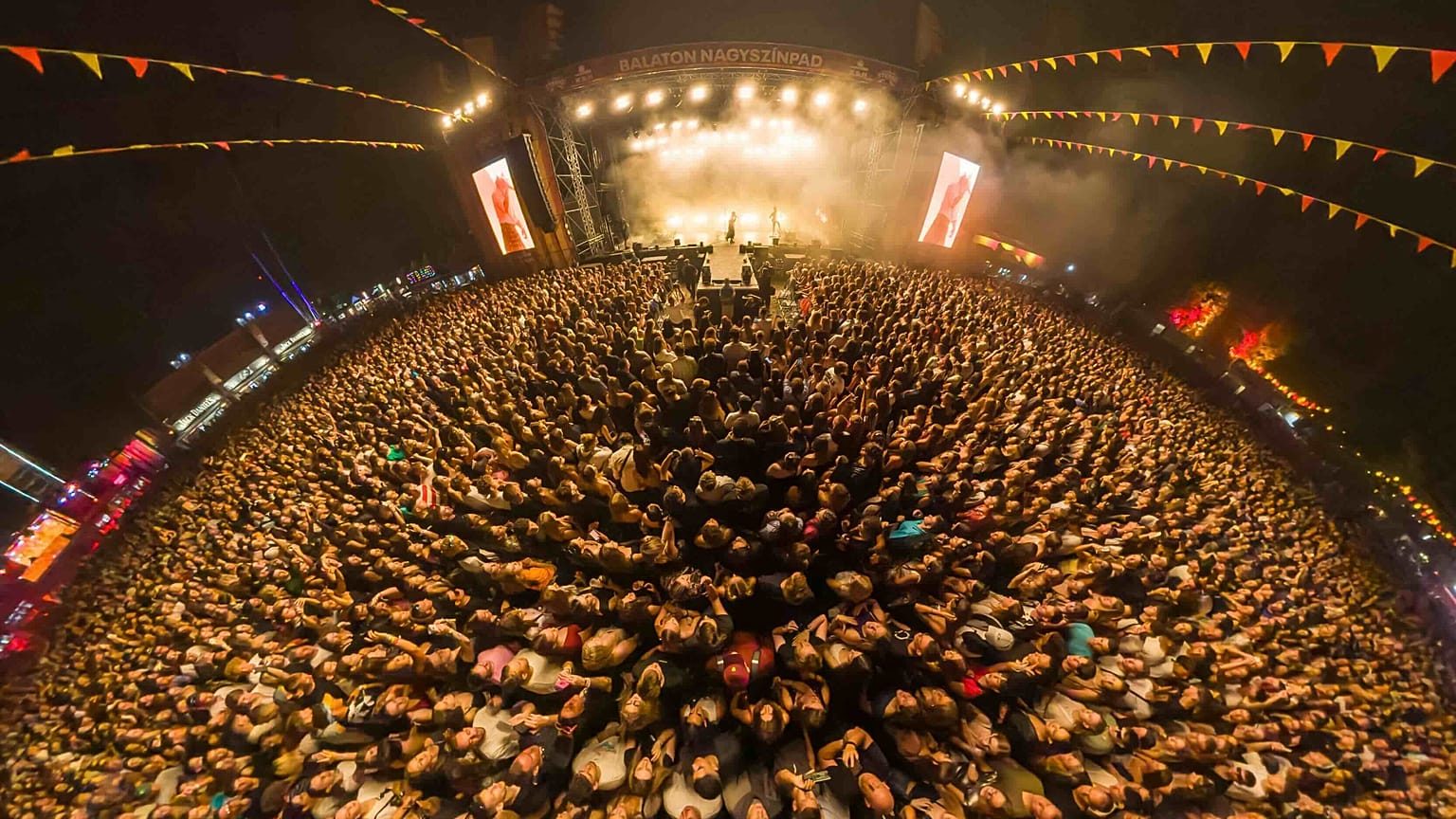 A Strand fesztivál nagyszínpada madártávlatból
