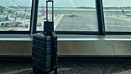 Ryanair planea aumentar las primas al personal que detecte maletas de cabina de gran tamaño