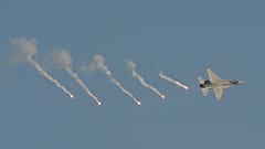 Myśliwiec F-16 podczas Air Show w Radomiu - zdjęcie poglądowe. 