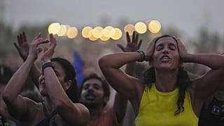 صورة تعبيرية لحفل "نوفا هيلينغ" الموسيقي في تل أبيب، إسرائيل، الخميس 14 أغسطس/آب 2025، 