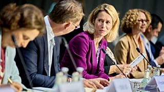 EU High Representative Kaja Kallas (C), attends an informal EU defense ministers meeting in Copenhagen on 29 Aug, 2025. 