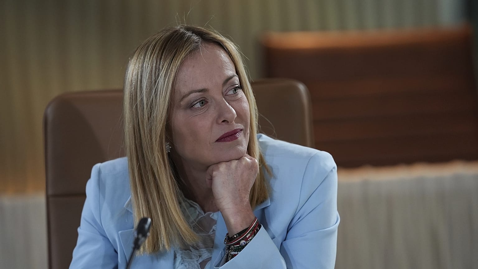 Giorgia Meloni olasz miniszterelnök a G7 kanadai csúcstalálkozóján