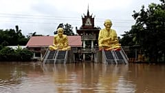 SCREENSHOT - Tropisches Tiefdruckgebiet verursacht starke Regenfälle und Überschwemmungen in Thailand