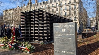 Imagen del memorial del holocausto en el centro de Lyon.