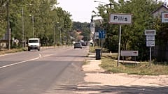 Pilis egyik főútja