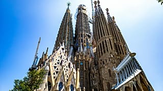 Imagen exterior de la Sagrada Familia.