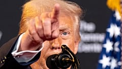 O Presidente Donald Trump discursa no Kennedy Center, quarta-feira, 13 de agosto de 2025, em Washington