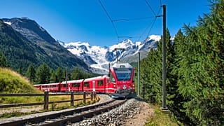 Una vista del Bernina Express in Svizzera